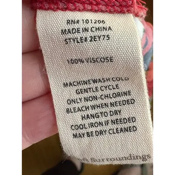 SOFT SURROUNDINGS Red Watercolor Art To Wear Provencia Dress Hankerchief Sz S - Picture 13 of 14